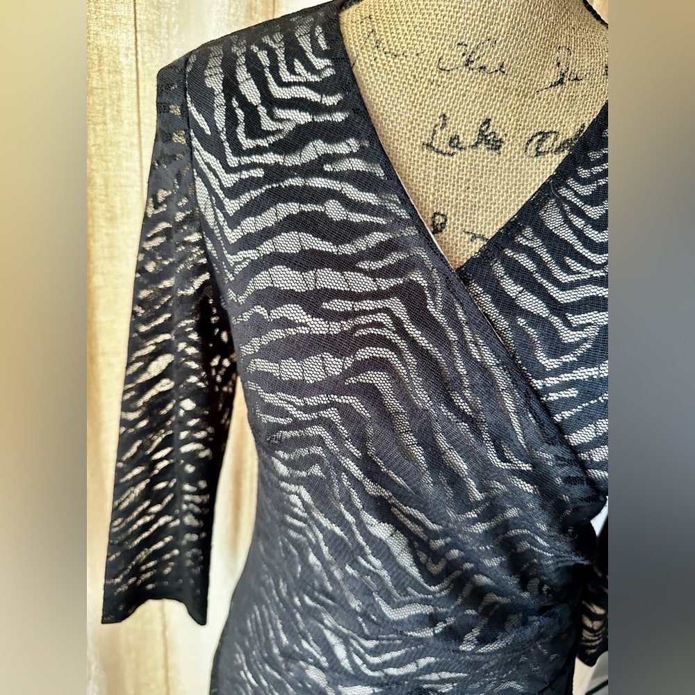 Laundry By Design Faux Wrap Dress NWT - Picture 3 of 8
